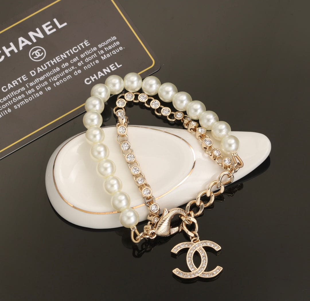 18K Pearls Chanel Chain Bracelet
