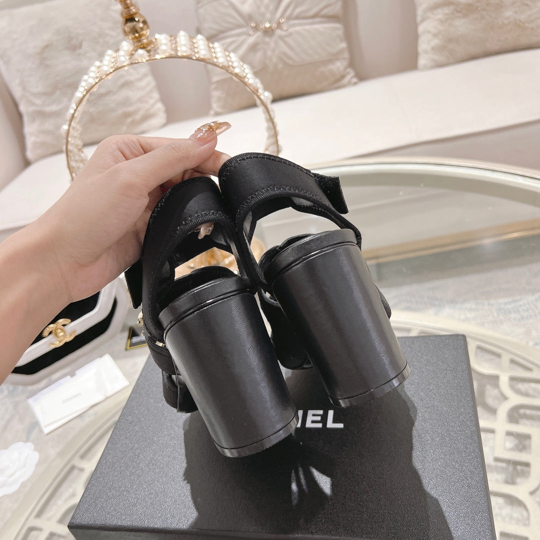 CHANEL Double C Xiaoxiang Chain Fabric Head Chunky Heel Sandals Black Lambskin