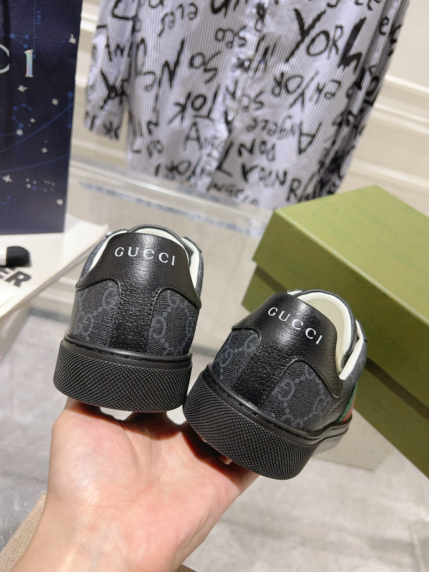 GUCCI ACE SUPREME TRAINER BLACK CALFSKIN WITH PATTERNS