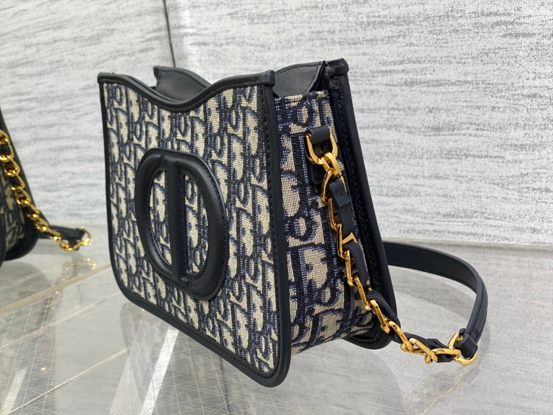 DIOR HOBO SIGNATURE 23 BAG IN BLACK BEIGE PATTERN LAMBSKIN