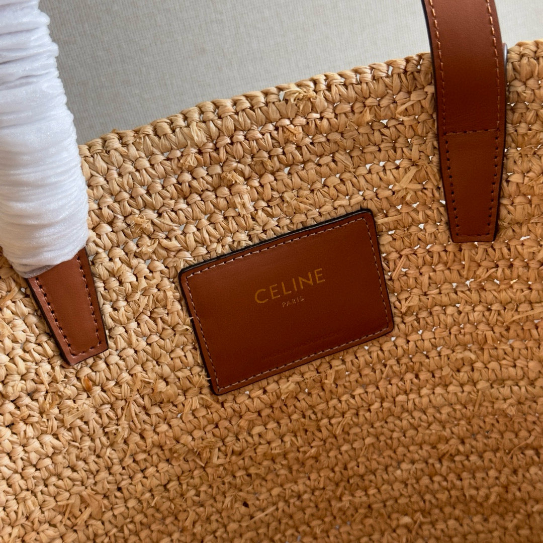 CELINE MEDIUM SUPPLE CLASSIC PANIER IN RAFFIA AND CALFSKIN