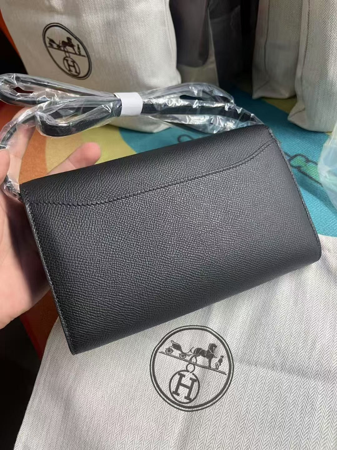 HERMES CONSTANCE SHOULDER BAG IN BLACK CALFSKIN