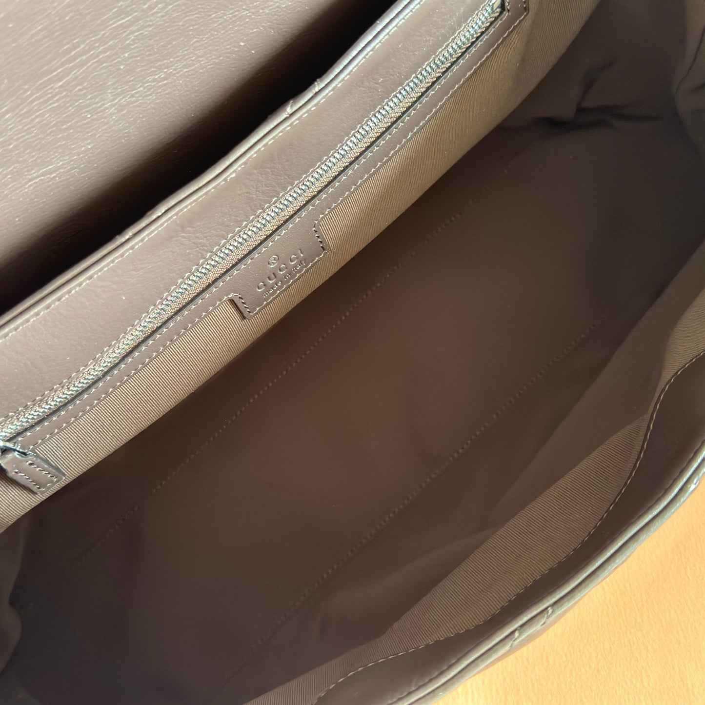 GUCCI 26S MARMONT BAG 37 IN DARK BROWN CALFSKIN