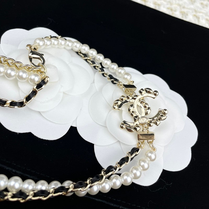 18K Chanel Pearl Chain Leather Necklace