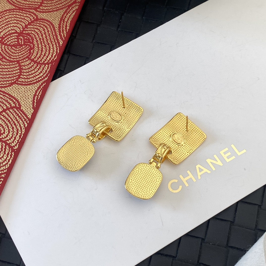 18K Chanel Black Crystal Earrings