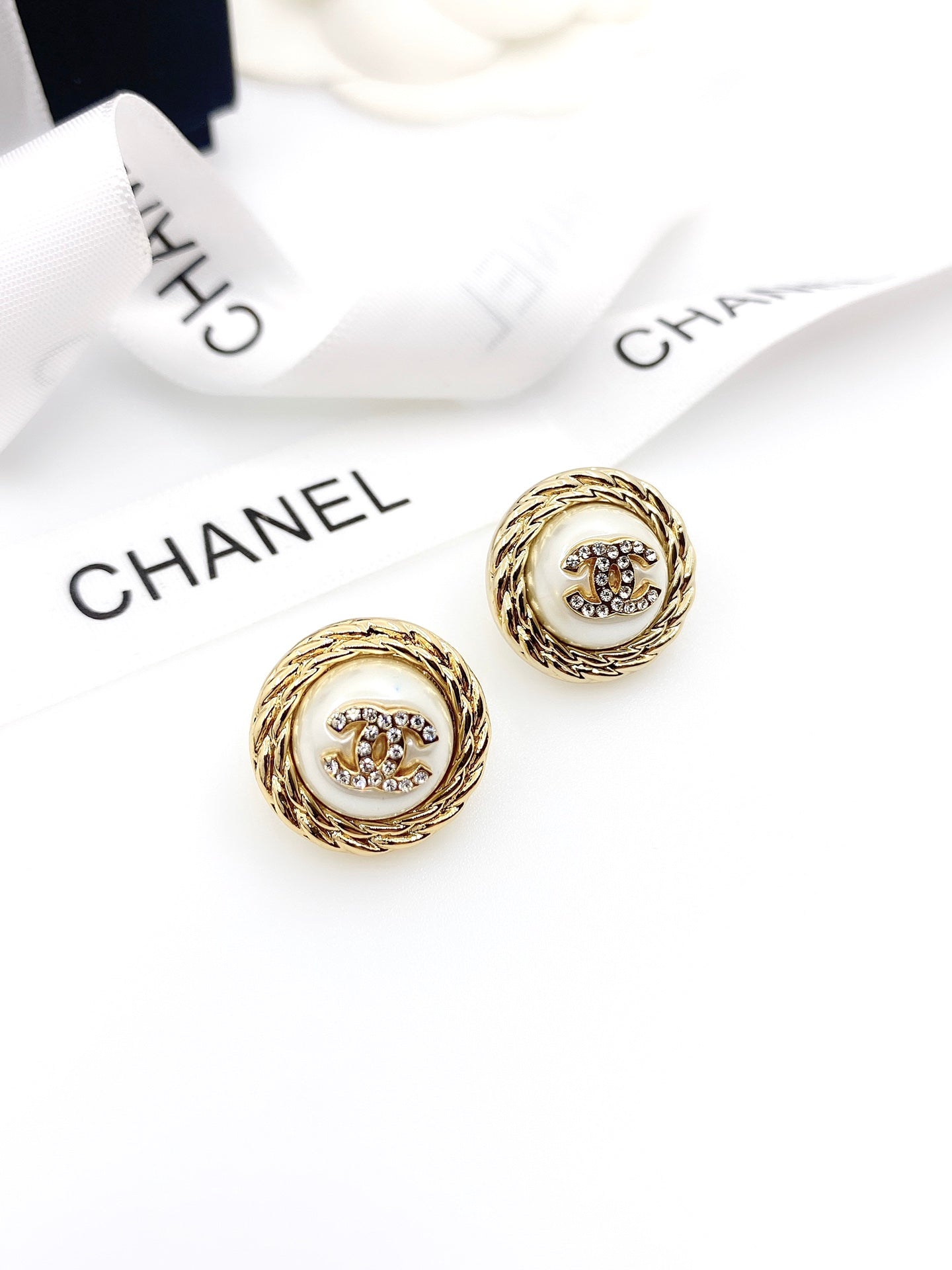 18K Chanel White Pearl Earrings