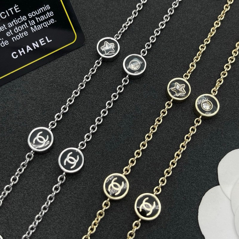 18K Chanel Star Gold Necklace