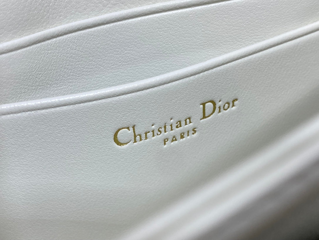 DIOR 25S TALK PHONE POUCH 21 IN WHITE CANNAGE LAMBSKIN SILVER HARDWRE