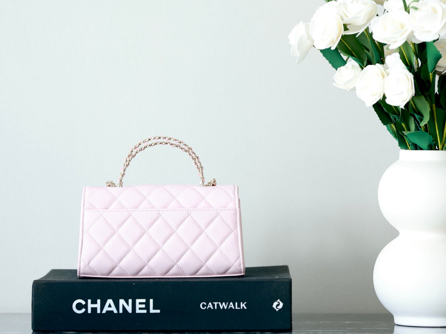 CHANEL 25S KELLY IN PASTEL PINK LAMBSKIN WITH GOLD HARDWARE