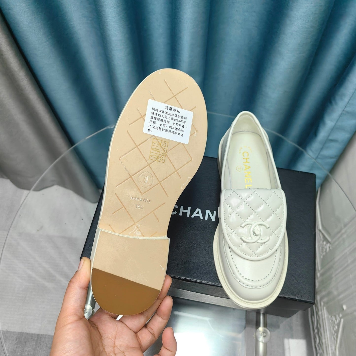 CHANEL MOASINS WHITE QUILTED LAMBSKIN