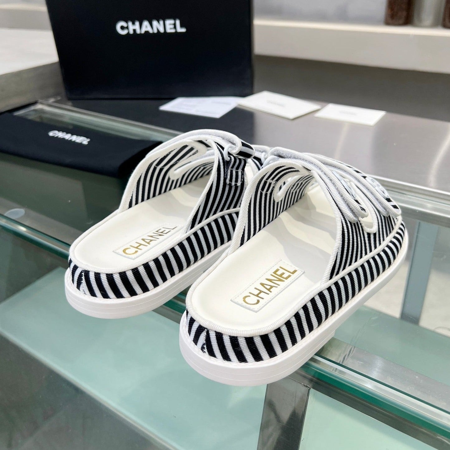 CHANEL Women's Stripes Casual Flat Sandals Black White