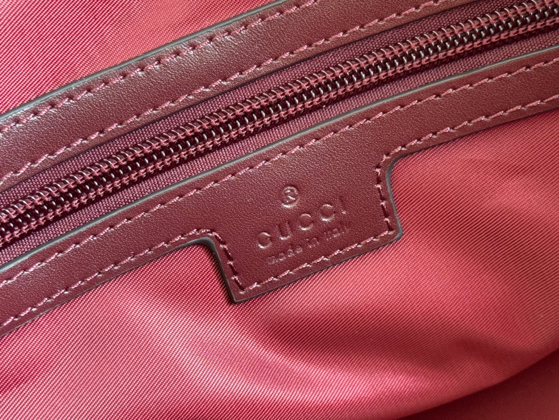 GUCCI SMALL DUFFLE BAG 42 IN ROSSO ANCORA RED CANVAS