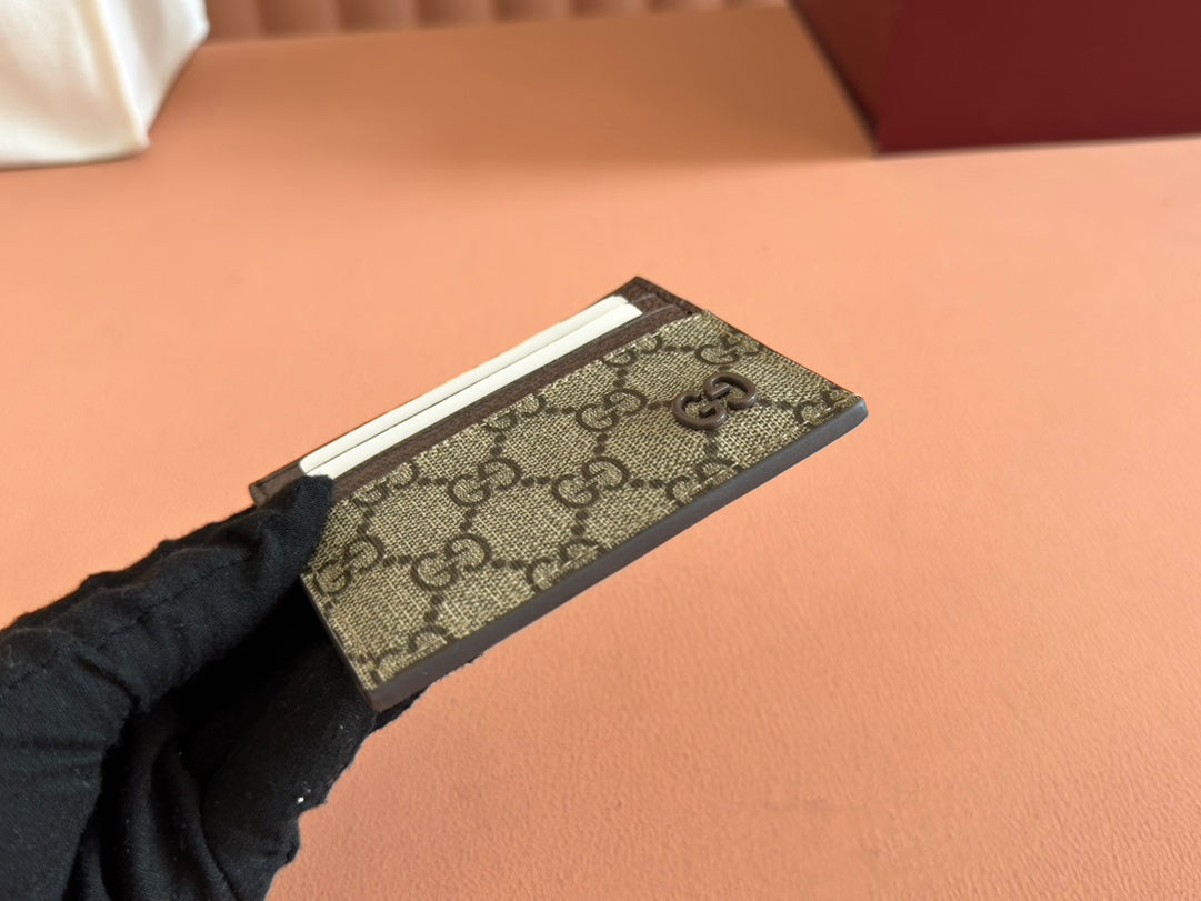 GUCCI CARD CASE 10 IN BEIGE AND BROWN CALFSKIN