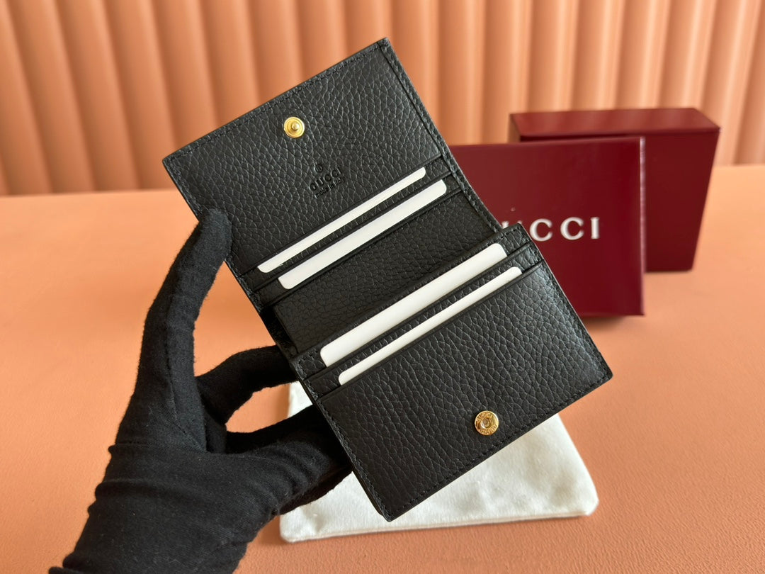 GUCCI EMBLEM MINI WALLET 11 IN BLACK GRAINY CALFSKIN