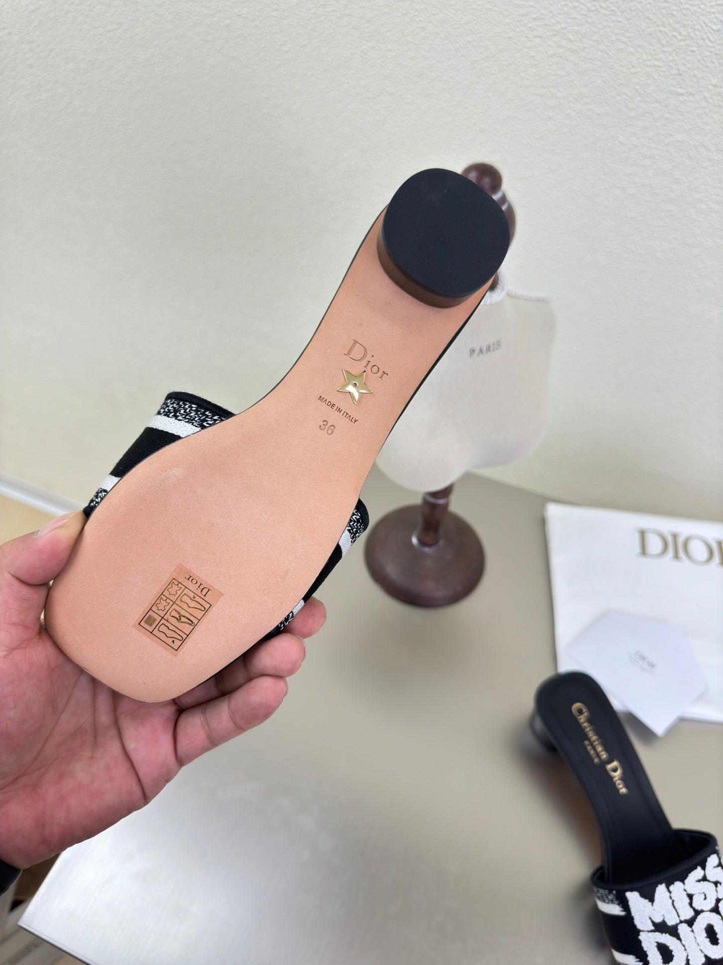 DIOR DWAY HEELED SLIDE EMBROIDERED COTTON AND BLACK MISS ALLOVER MOTIF 35 MM