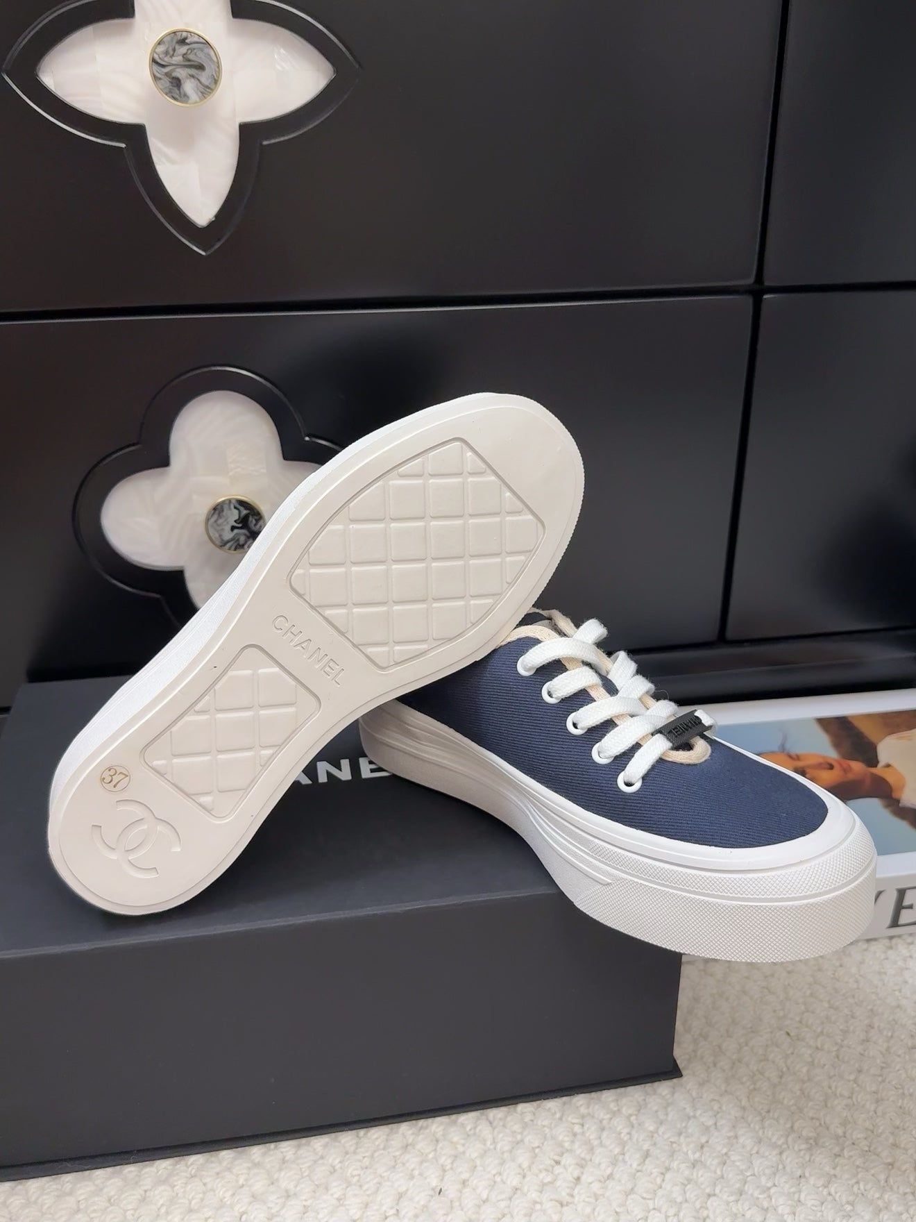 CHANEL TRAINERS SHOES IN NAVY BLUE FABRIC