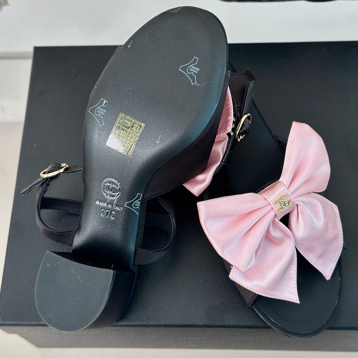 CHANEL Double Big Bow High Sandal Sheepskin Light Pink/ Black