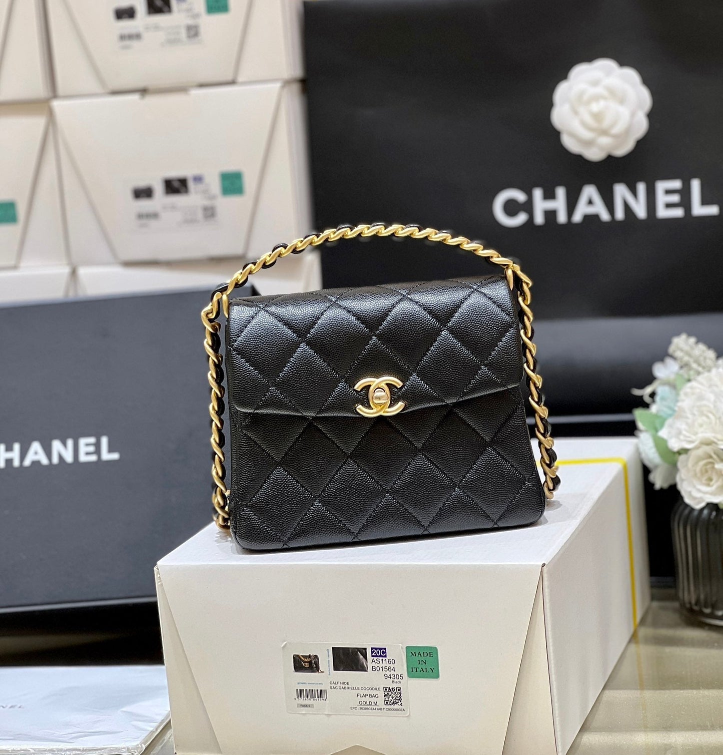 CHANEL 25S TOTE CROSSBODY BAG 19 IN BLACK CALFSKIN WITH METAL HANDLE