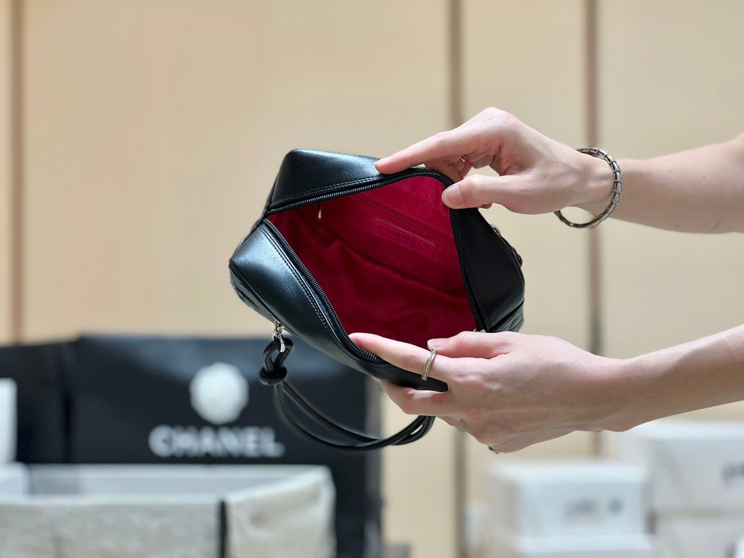 CHANEL 25S CAMBON BOSTON BAG 27 IN FULL BLACK CALFSKIN