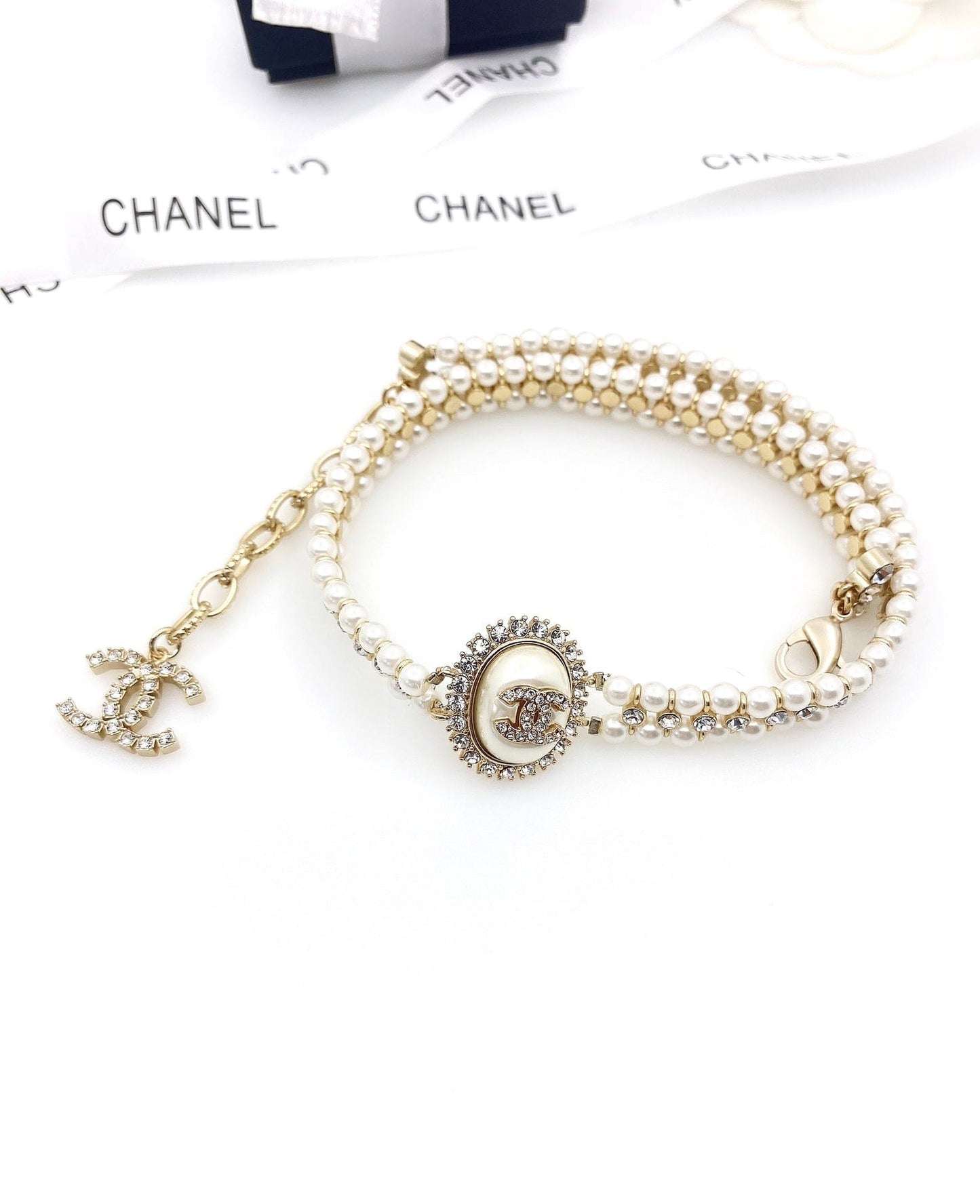 18K  Chanel Pearl Necklace