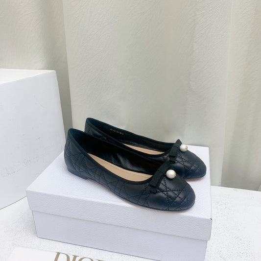 DIOR CD BALLET FLAT BLACK MOP FRONT