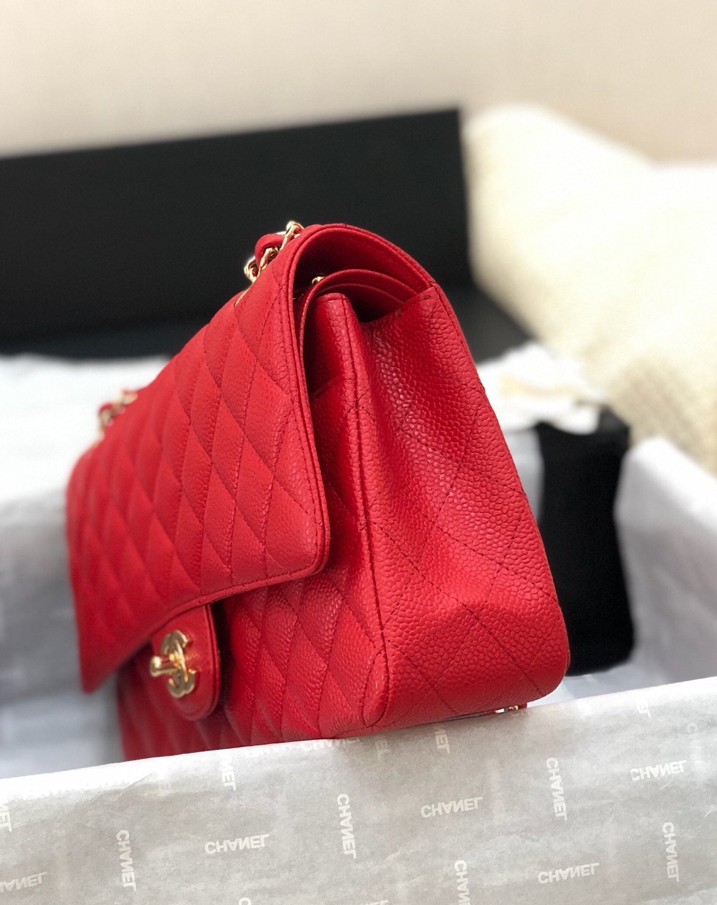 CHANEL FLAP BAG MEDIUM 25CM RED CAVIAR GOLD HARDWARE