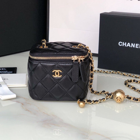 CHANEL MINI 11 VANITY CHAIN IN BLACK CALFSKIN GOLD HARDWARE