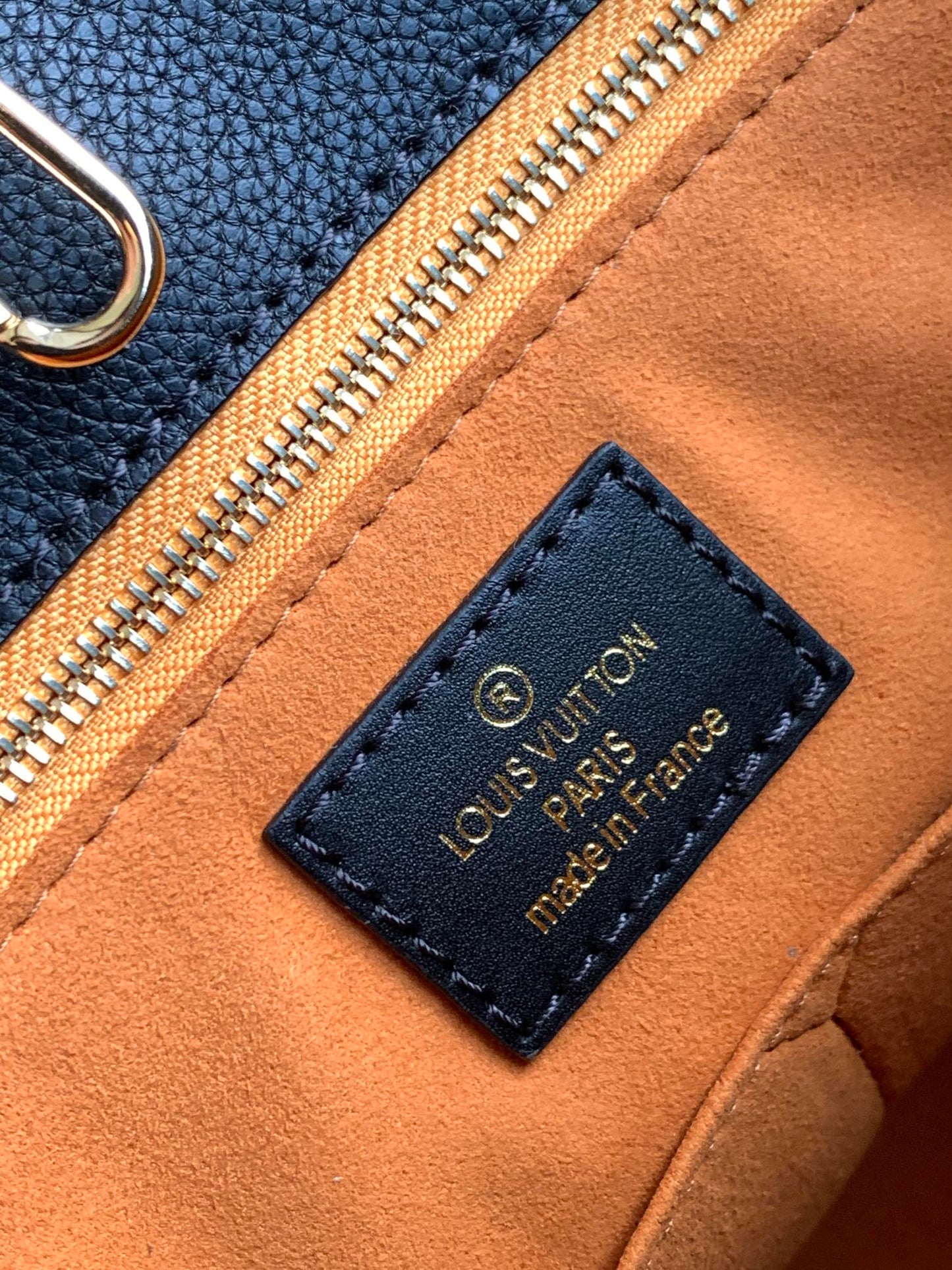 LOUIS VUITTON ONTHEGO GM 41 BLACK