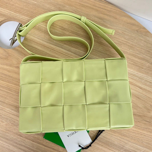 BOTTEGA VENETA SMALL CASSETTE 23 IN PINE GLADE CALFSKIN