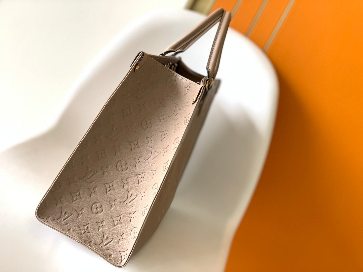 LOUIS VUITTON ONTHEGO GM 41 GREY