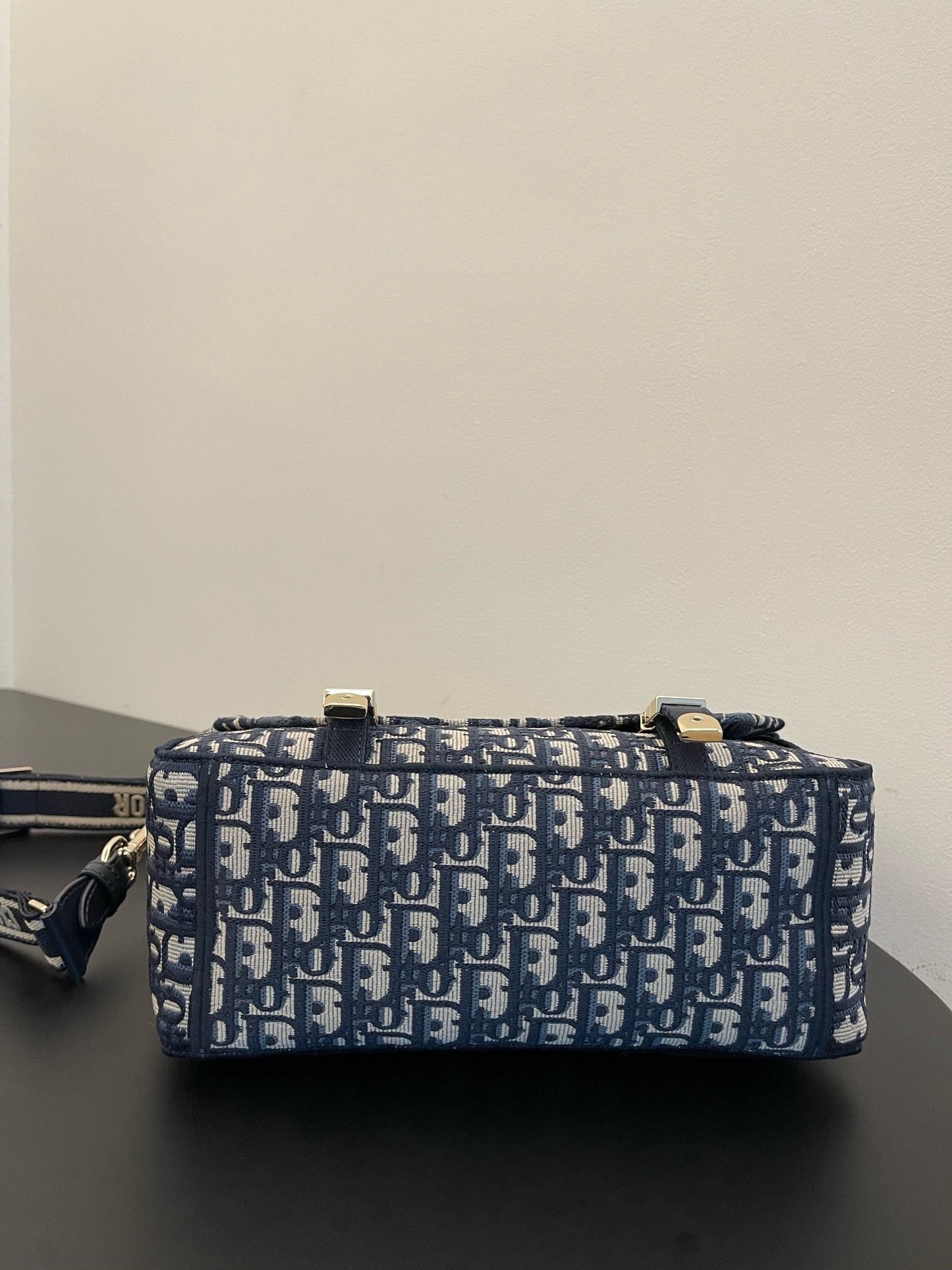 DIOR MEDIUM 28 CAMP BAG IN BLUE OBLIQUE EMBROIDERY