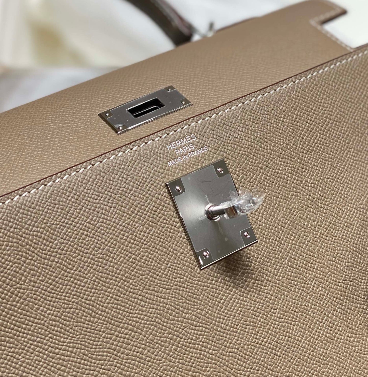 HERMES KELLY 28CM IN ETOUPE EPSOM CALFSKIN SLIVER HARDWARE