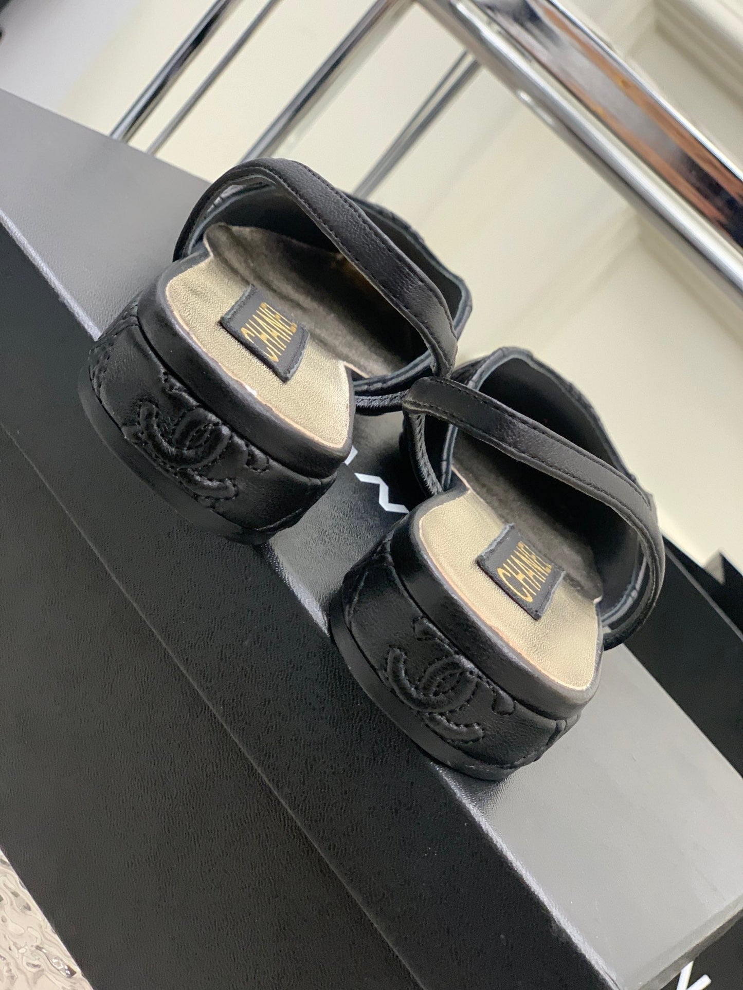 CHANEL SLINGBACKS 20 BLACK CALFSKIN