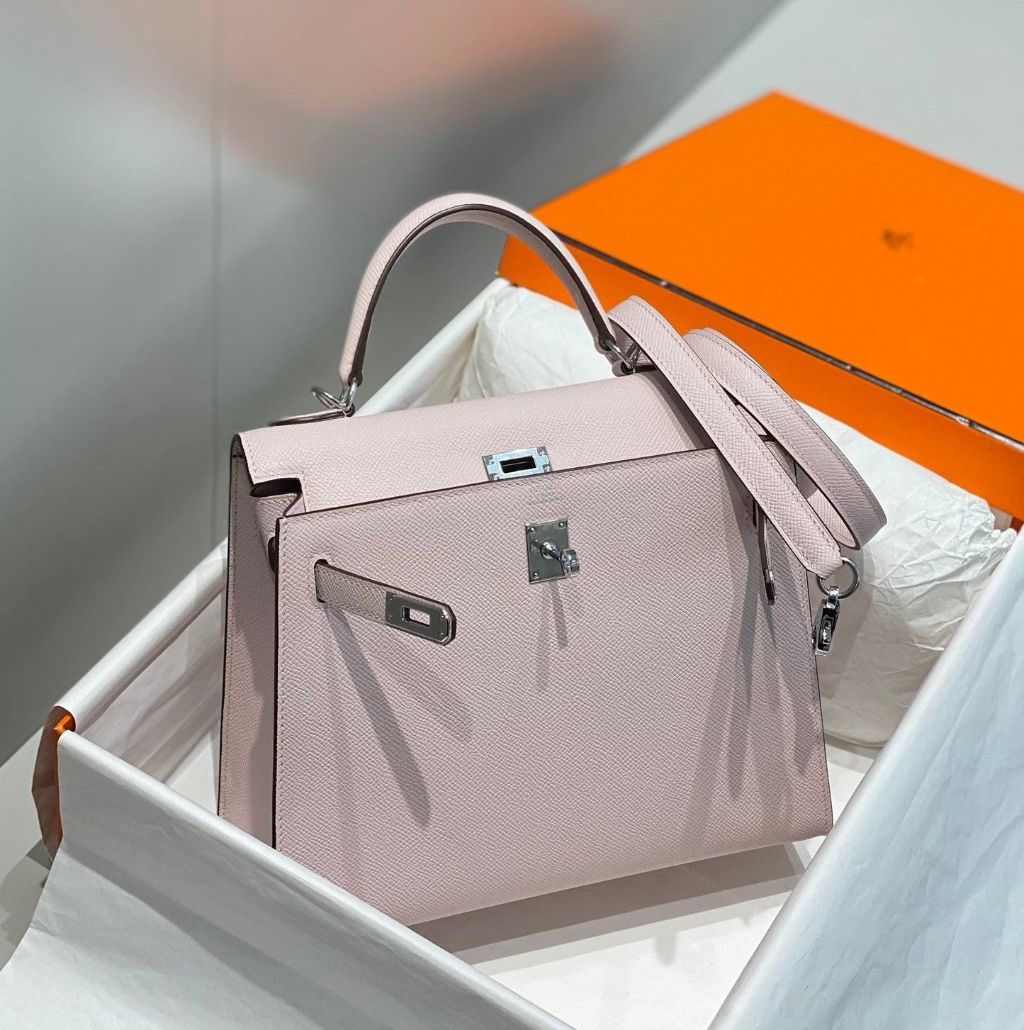 HERMES KELLY 25CM IN EPSOM MAUVE SWIFT CALFSKIN SILVER HARDWARE