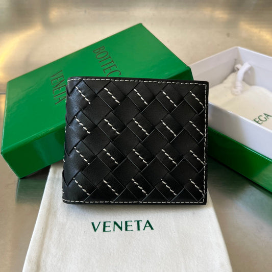 BOTTEGA VENETA INTRECCIATO PICCOLO 11 BLACK CALFSKIN WALLET