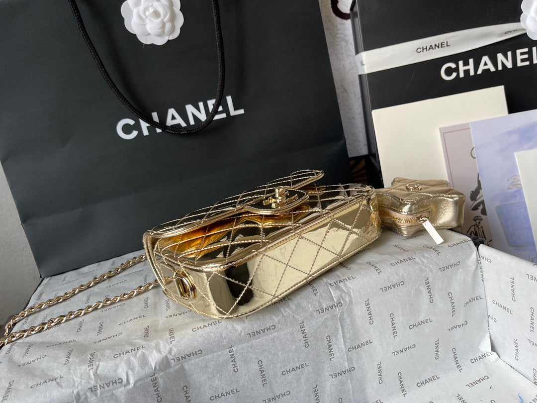 CHANEL MINI 19 FLAP BAG IN GOLDEN METALLIC CALFSKIN