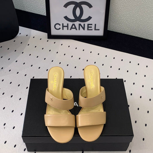 CHANEL MULES cream LAMBSKIN