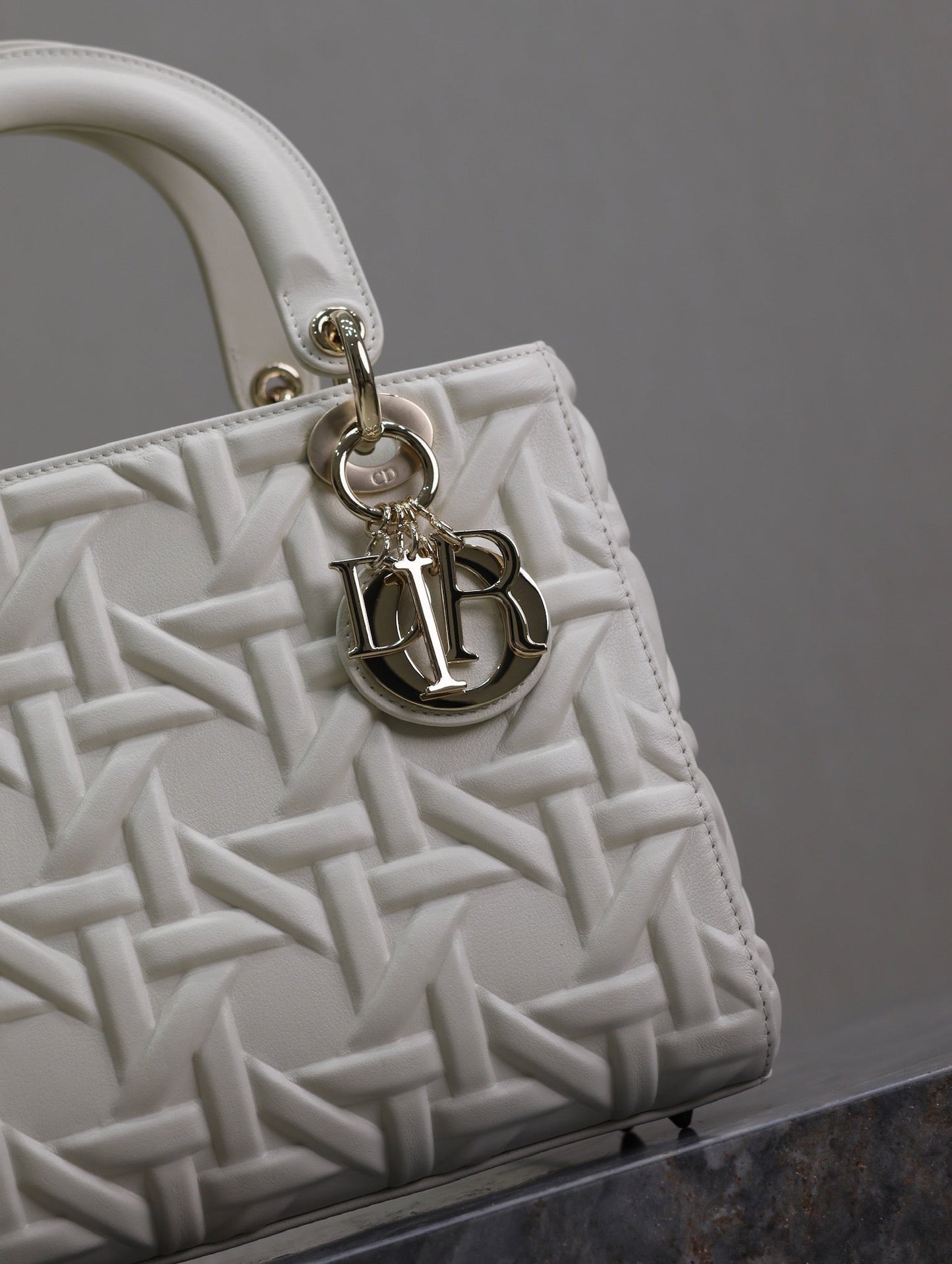 DIOR LADY BAG 24 IN WHITE GRAPHIC CANNAGE CALFSKIN PALE GOLD-FINISH METAL CHARMS