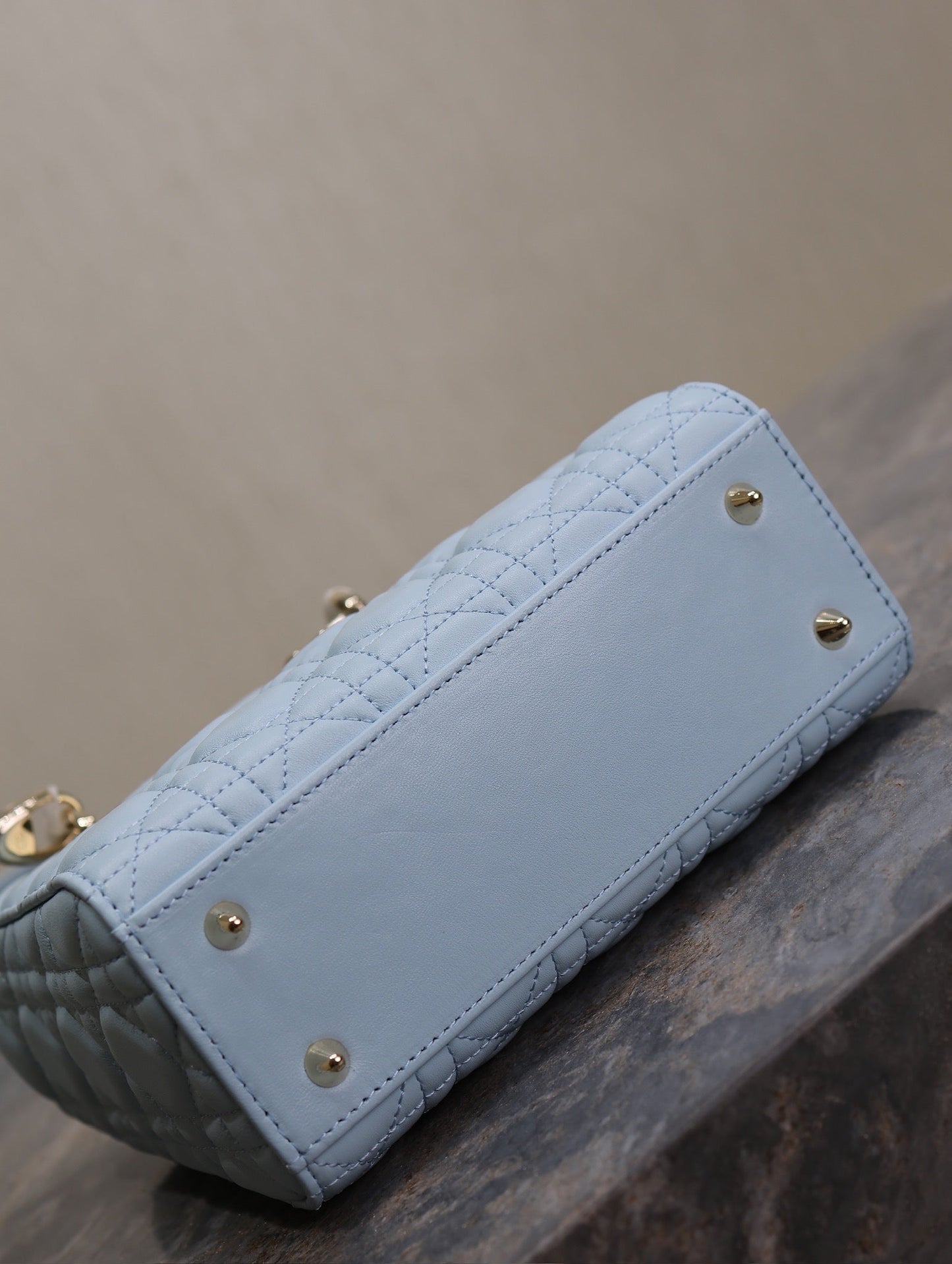 DIOR MEDIUM LADY BAG 20 IN BABY BLUE QUILTED MACROCANNAGE CALFSKIN GREEN STRAP