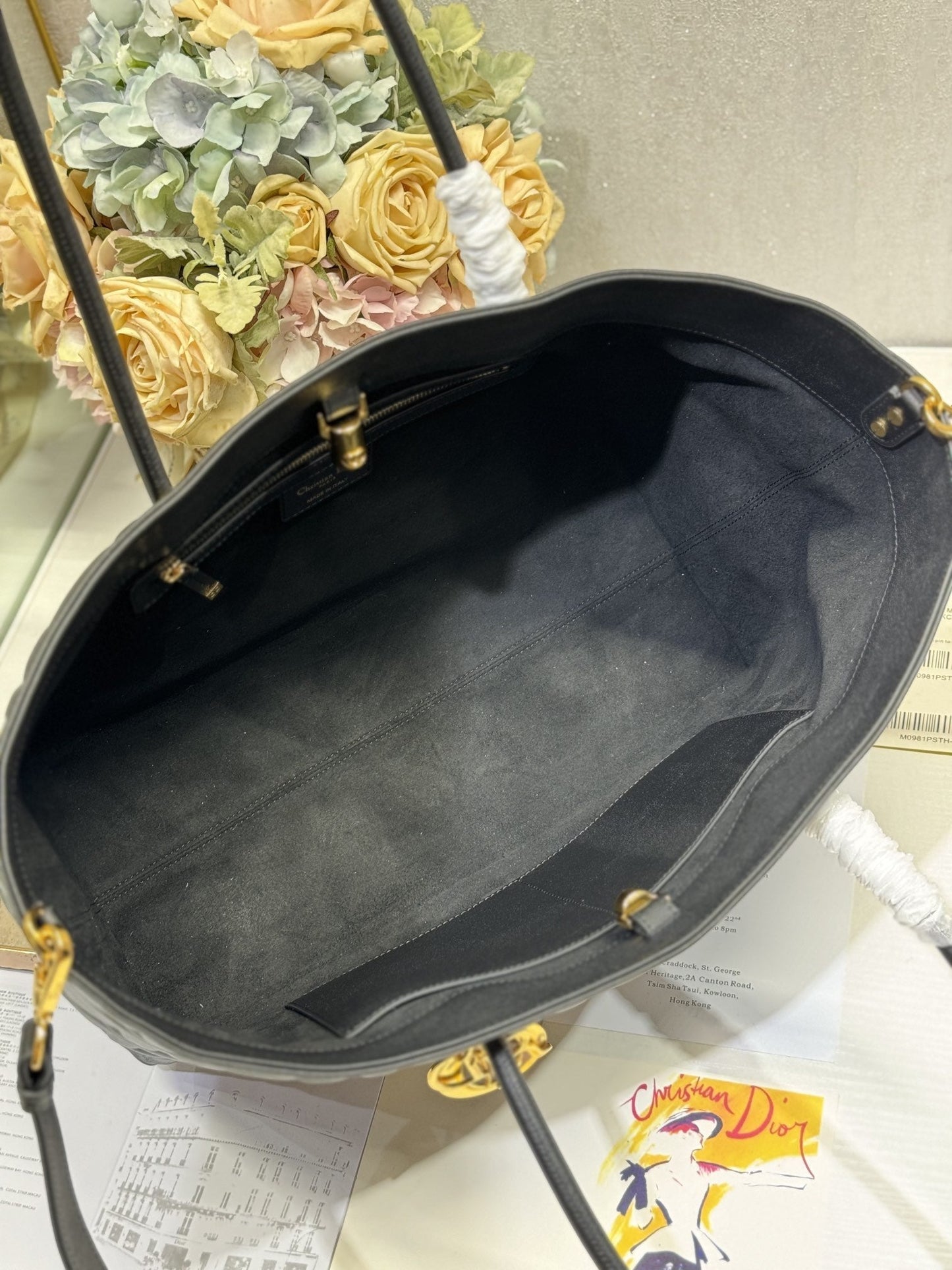 DIOR LARGE 41 TOUJOURS BAG IN BLACK MACROCANNAGE LAMBSKIN