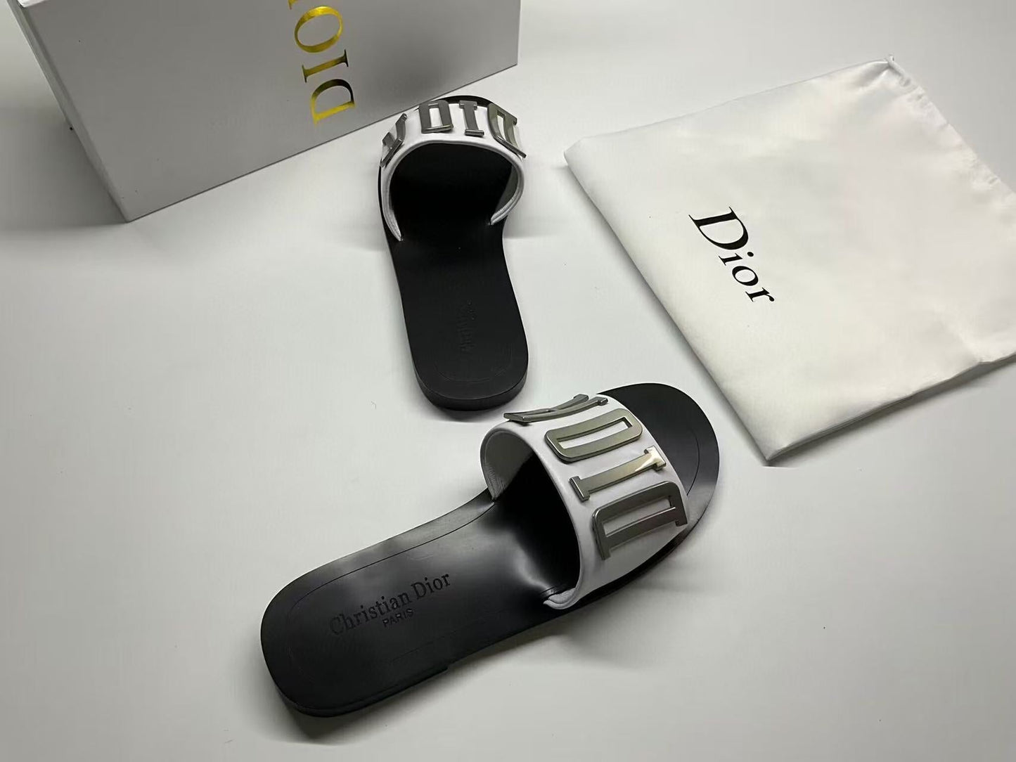 DIOR CD SLIDE REVOLUTION BLACK MIX GREY SHW
