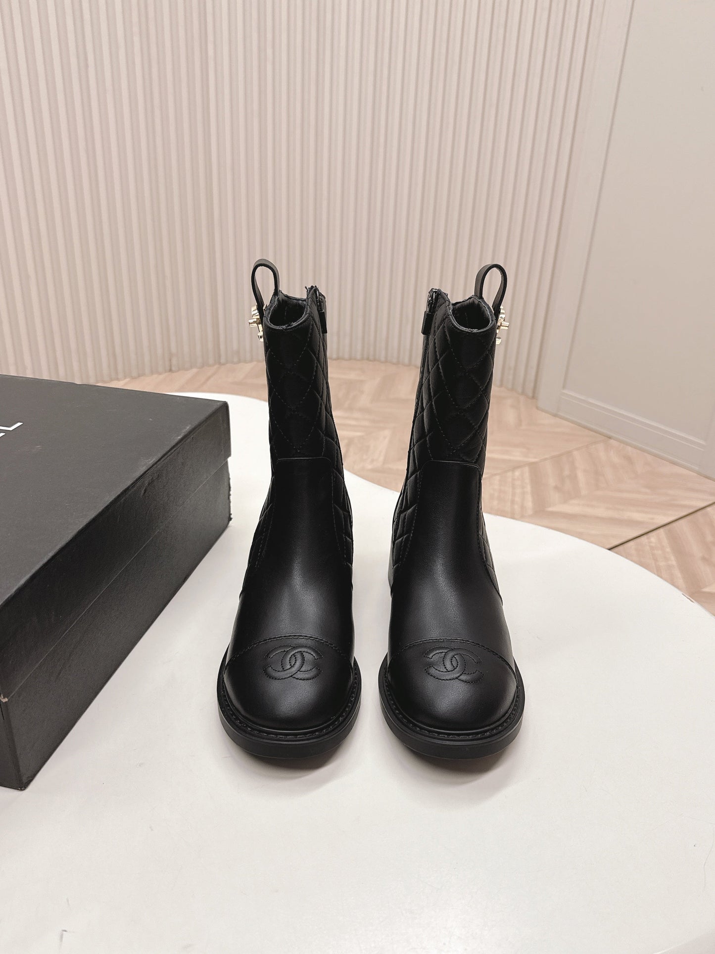 CHANEL ANKLE BOOTS 25S IN BLACK LAMBSKIN WITH GOLD HARDWARE