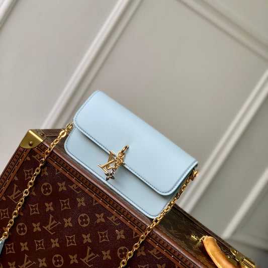 LOUIS VUITTON WALLET ON CHAIN BLOOM 20 IN AZUR BLUE CALFSKIN