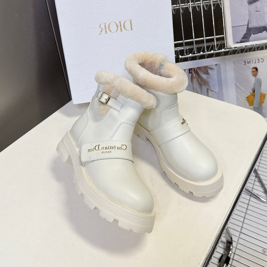 DIOR ALPS ANKLE BOOTS 25S IN WHITE LAMBSKIN AND BEIGE WOOL WITH GOLD HARDWARE