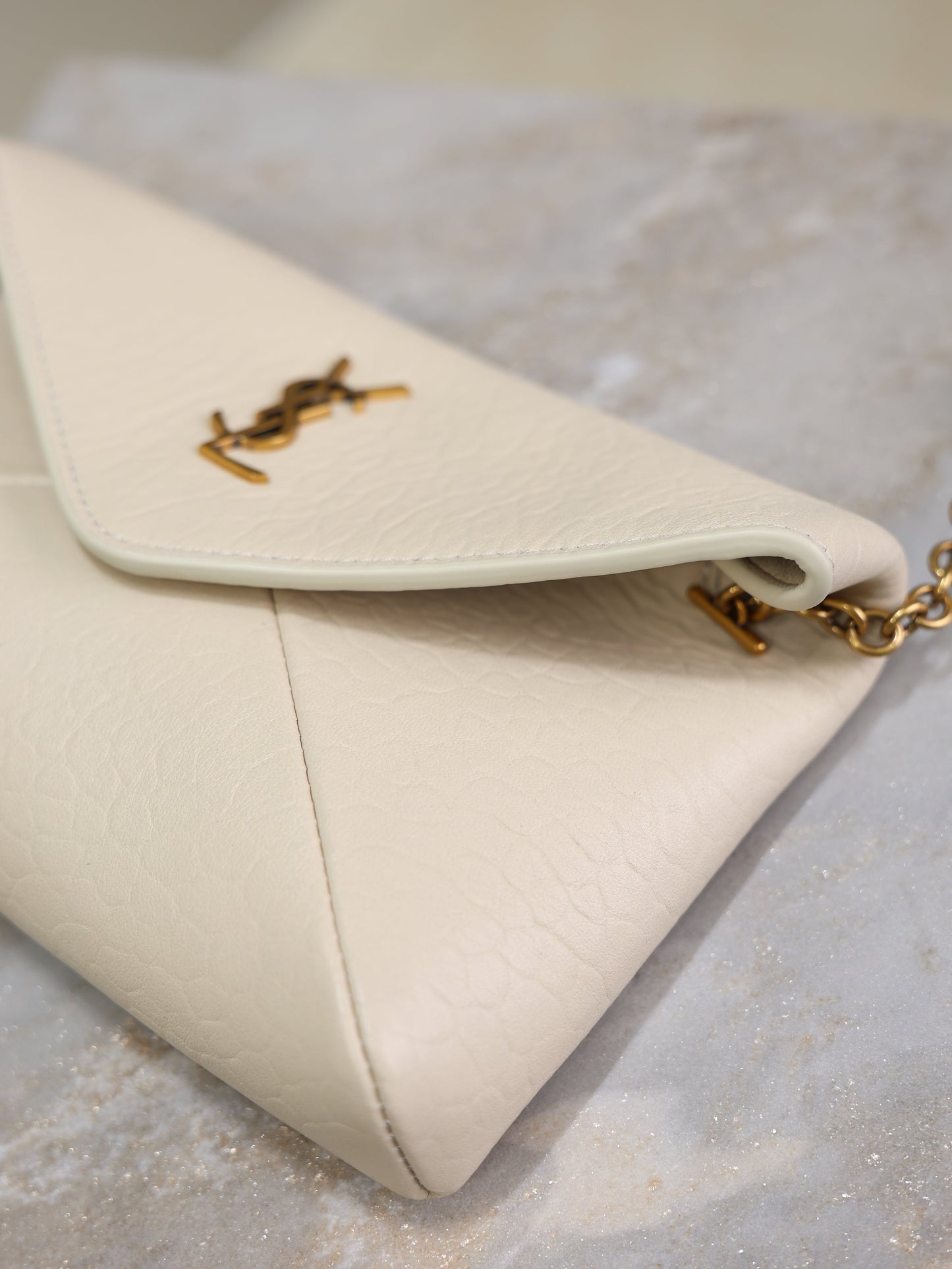 YSL 25S CALYPSO MINI 19 IN BLANC VINTAGE LAMBSKIN GOLD HARDWARE