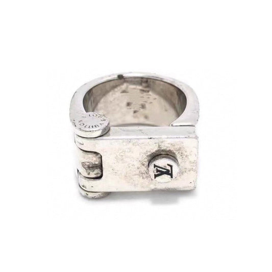 18K Louis Vuitton Lock Vintage Ring
