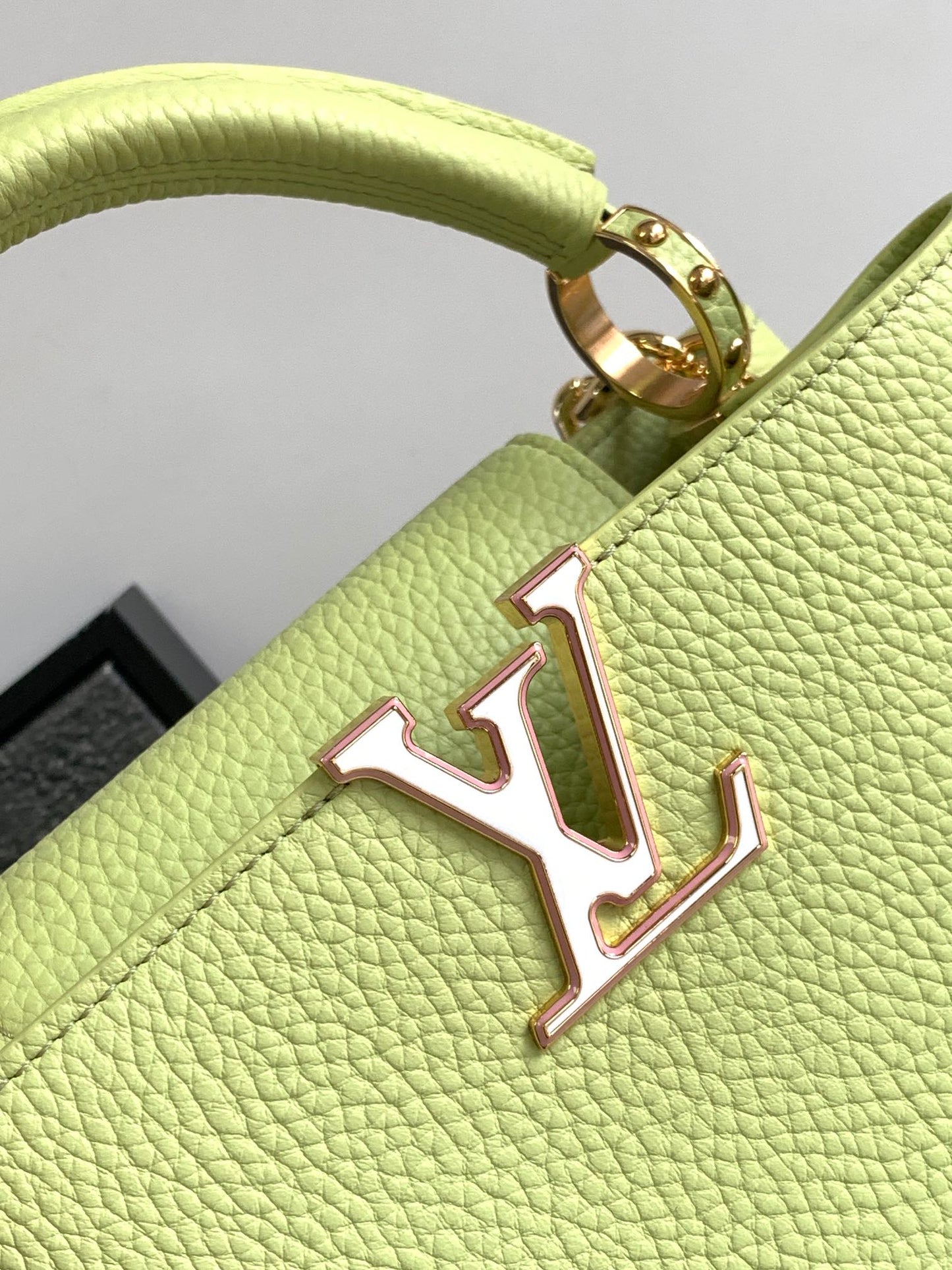LOUIS VUITTON CAPUCINES BB 27 IN PEAR GREEN TAURILLON GOLD HARDWARE