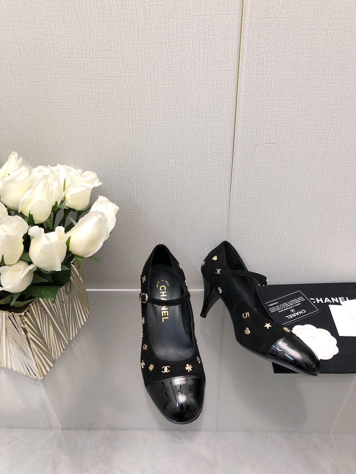 CHANEL MARY JANE BLACK SUEDE AND LAMBSKIN ATTACH METAL