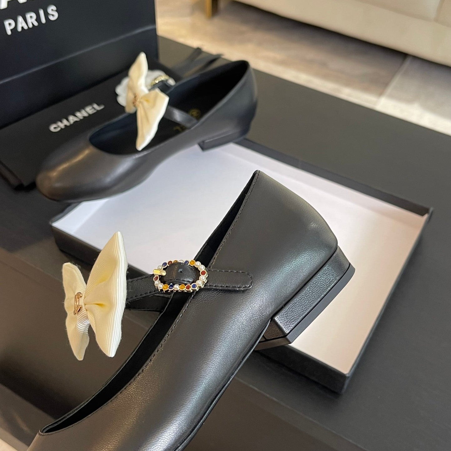 CHANEL BALLET FLAT BLACK LAMBSKIN WITH WHITE BOW