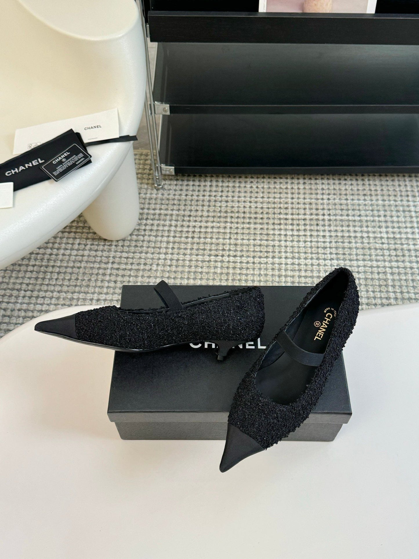CHANEL MARY JANE IN BLACK WOOL TWEED AND SATIN